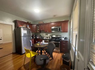 2 Wyman Pl #1, Jamaica Plain, MA 02130