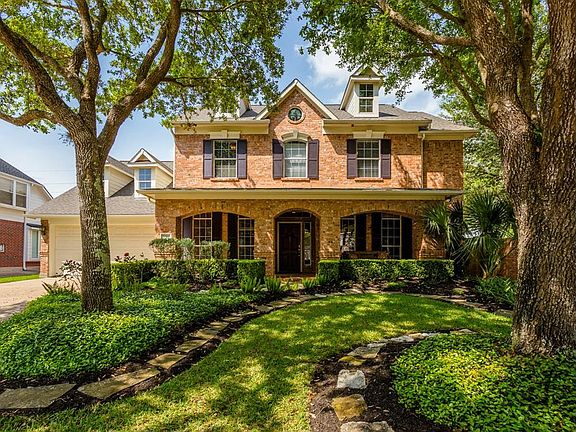 4th image of 5319 Deerbourne Chase Dr