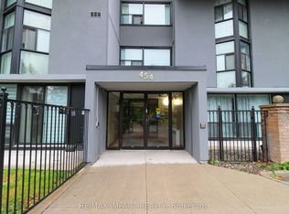 454 Centre St S #112, Oshawa, ON L1H4C2