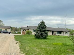 4521 Stanley Rd, Columbiaville, MI 48421
