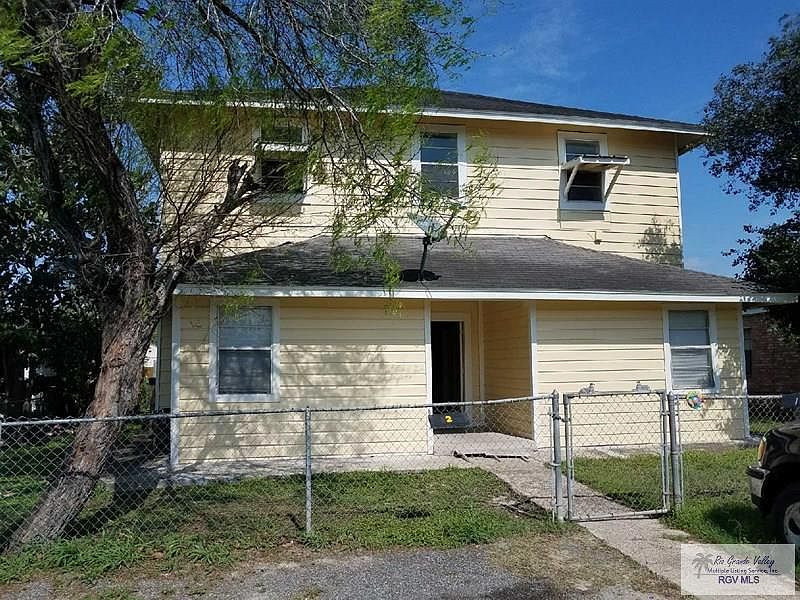 1st image of 1022 W Saint Francis St