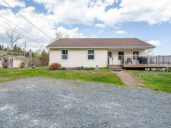 3rd image of 6867 Saint Margarets Bay Rd