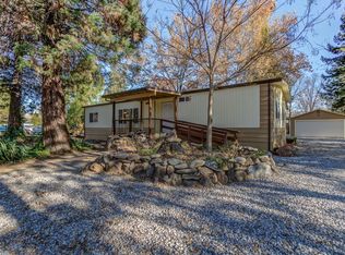 10435 Nora Dr, Redding, CA 96003