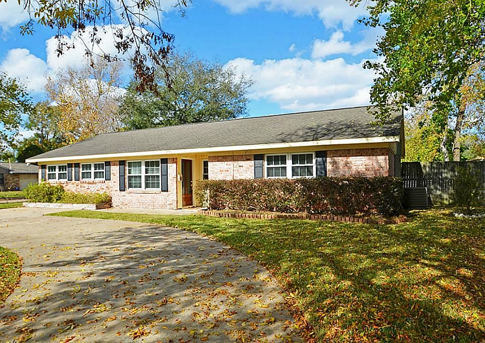 1st image of 5766 Fontenelle Dr