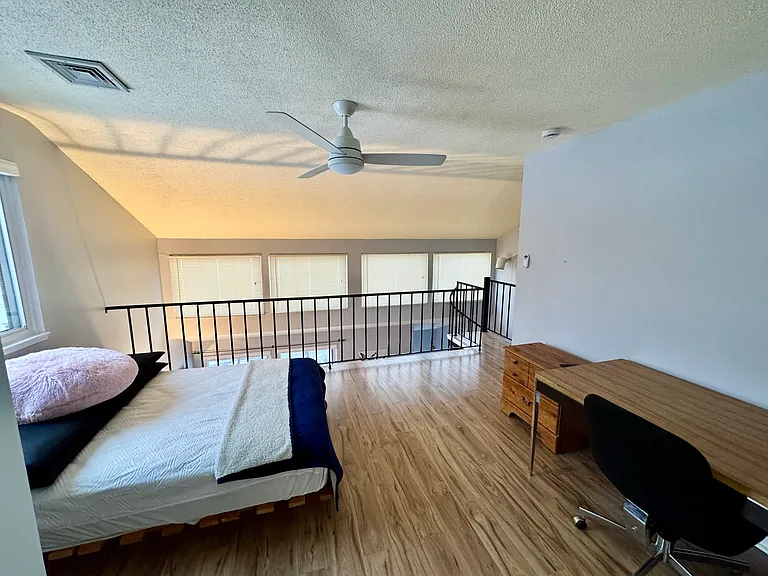 300 Brittany Farms Rd #C — Photo 27