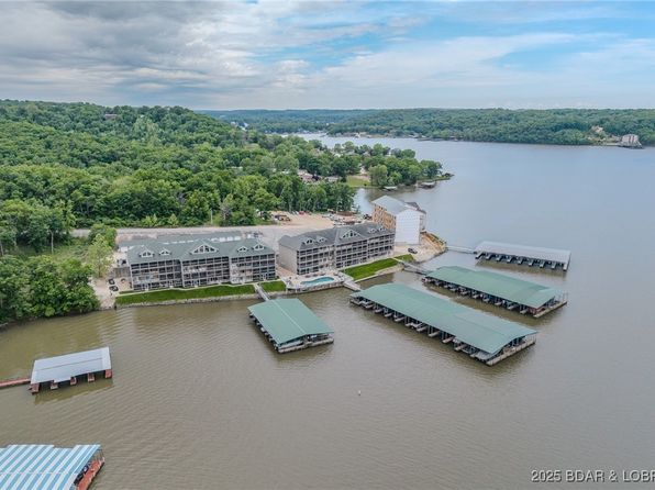 245 Plaza Beach Dr #3C, Camdenton, MO 65020
