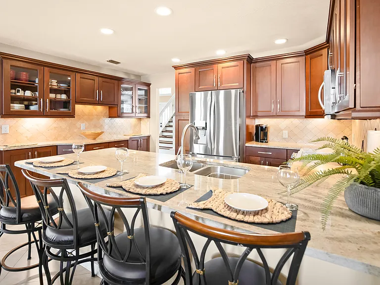 1300 Silverstrand Dr — Photo 12