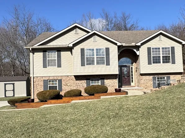 178 Lee Paige Ct, Berea, KY 40403