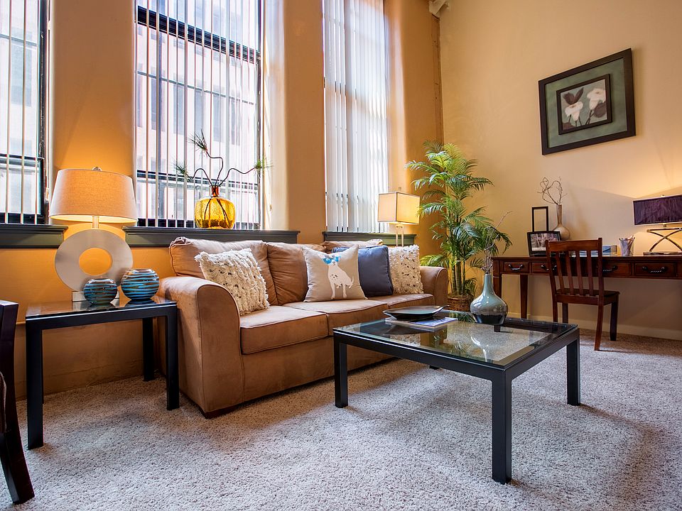Sycamore Place living room