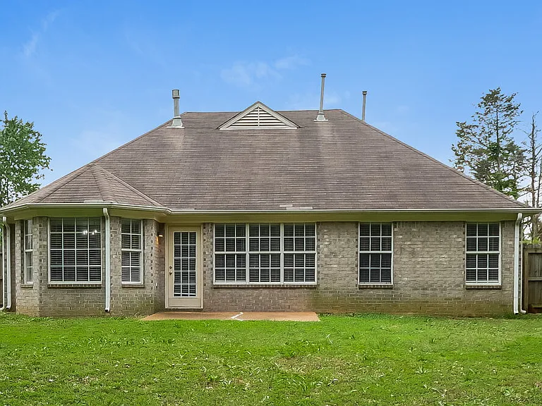 1224 Whistler Dr — Photo 15