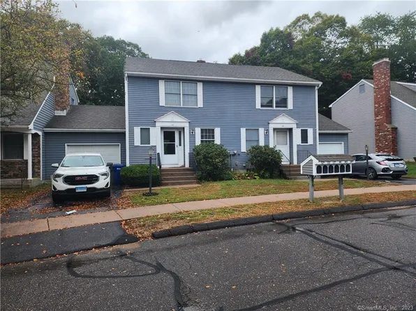 137 Brighton Circle #137, Windsor, CT 06095