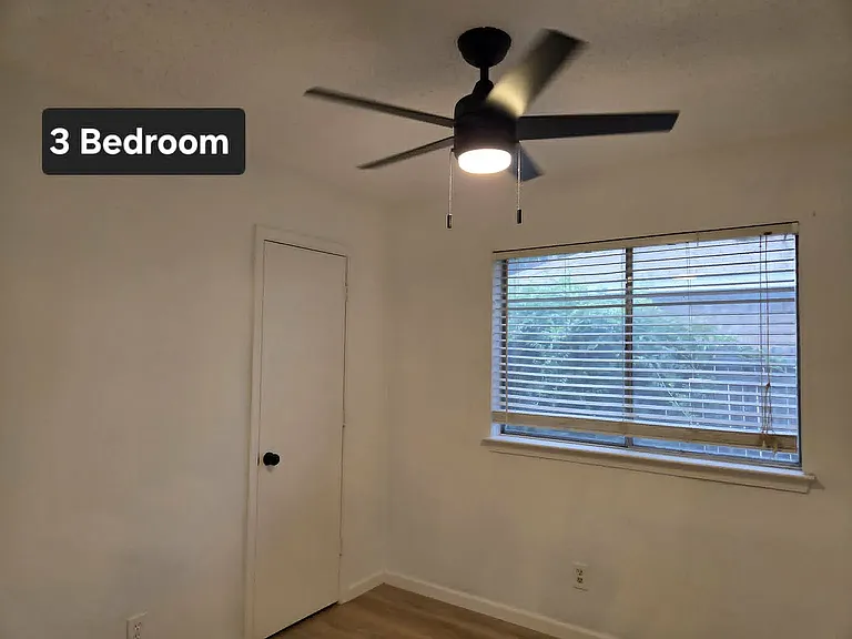 6701 Woodsmoke Way — Photo 16
