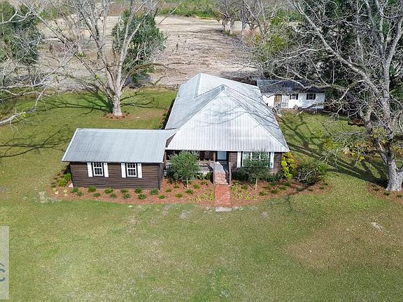 5th image of 5466 Robin Rd