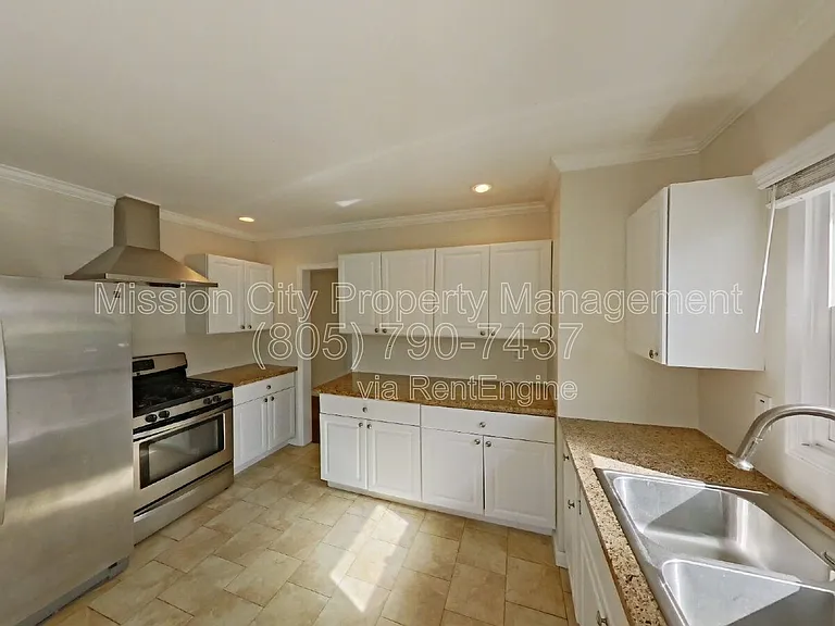 515 N Alisos St #B — Photo 3