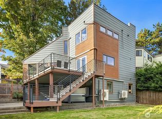 6206 52nd Avenue NE, Seattle, WA 98115