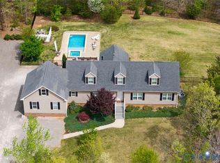 1875 Abbeyfield Rd, Maidens, VA 23102