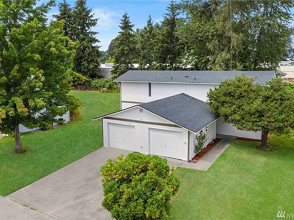2nd image of 1119-1121 12th Ave NW