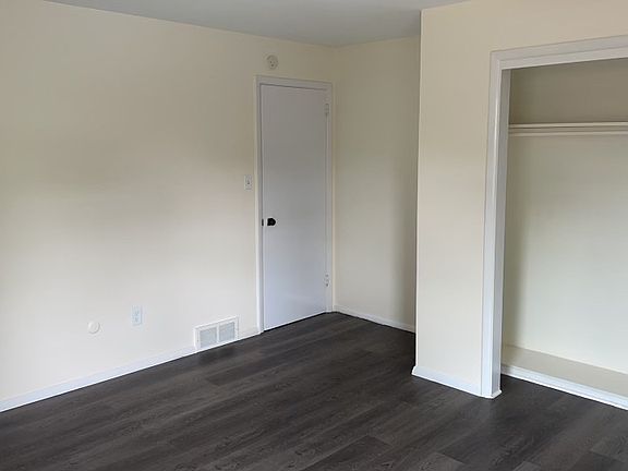 4th image of 67 Hillcrest Ave APT 2