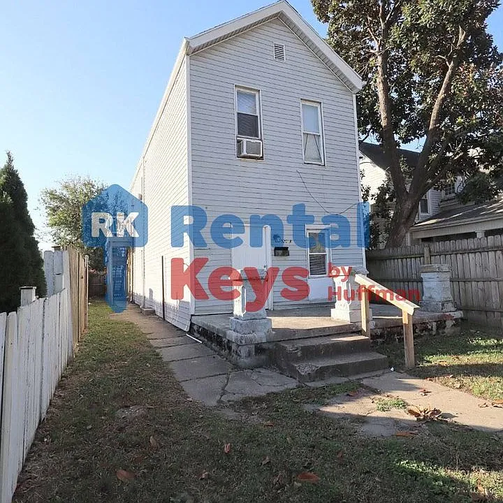 920 West Columbia Street