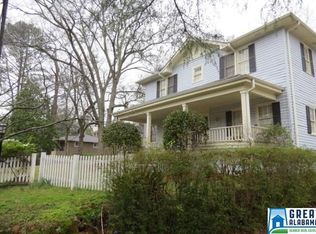 1090 Saulter Rd, Homewood, AL 35209