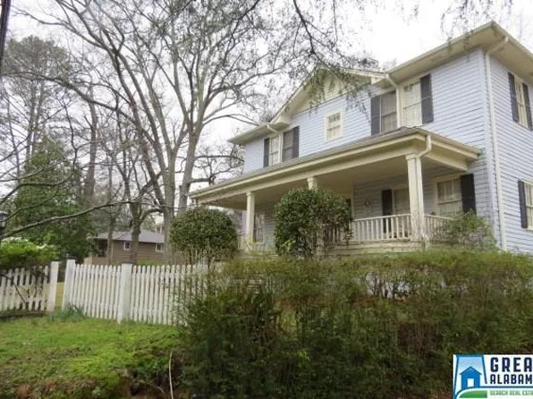1090 Saulter Rd, Homewood, AL 35209