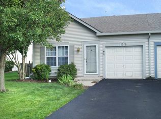 1216 Burns Ln, Minooka, IL 60447