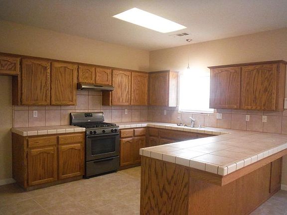 4th image of 2141 Charlie Chambers Dr