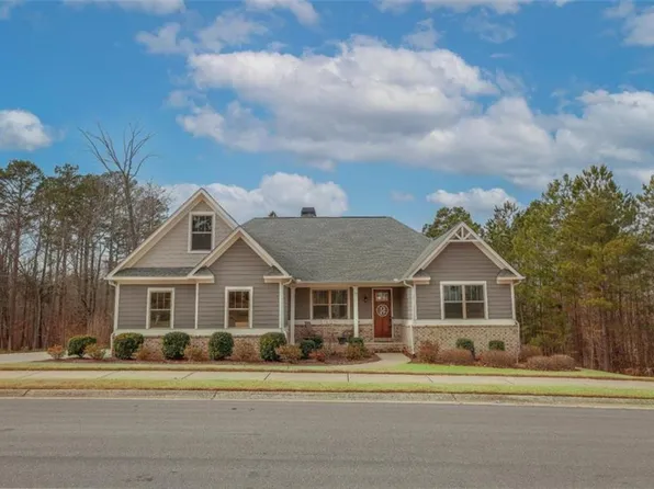 193 Riverbend Ln, Bogart, GA 30622