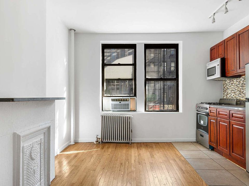 1st image of 1771 1st Ave #5A