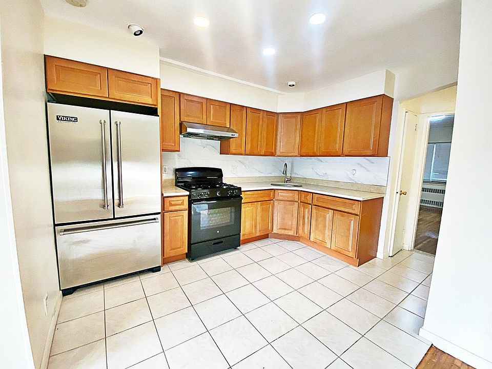 1st image of 1610 81st St #1F