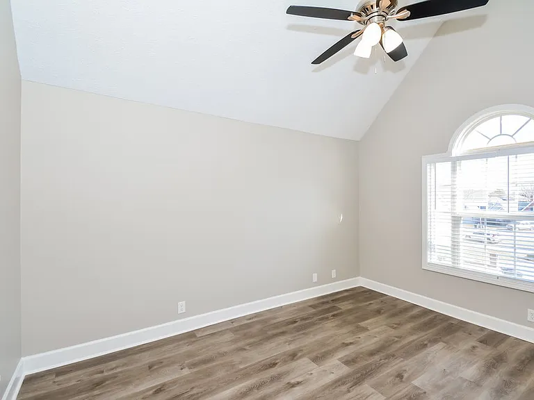 2523 Claymore Run — Photo 13