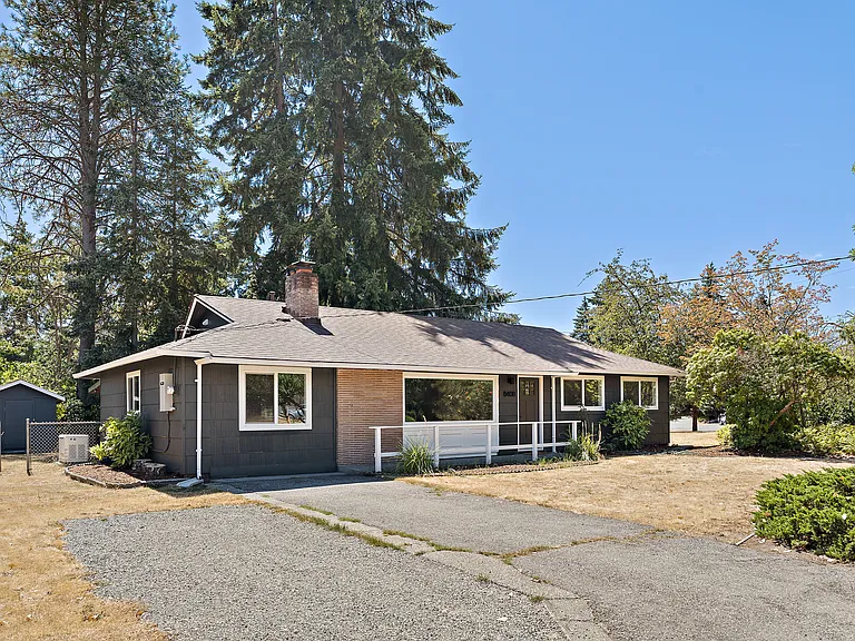 8408 Dalton Dr SW — Photo 1