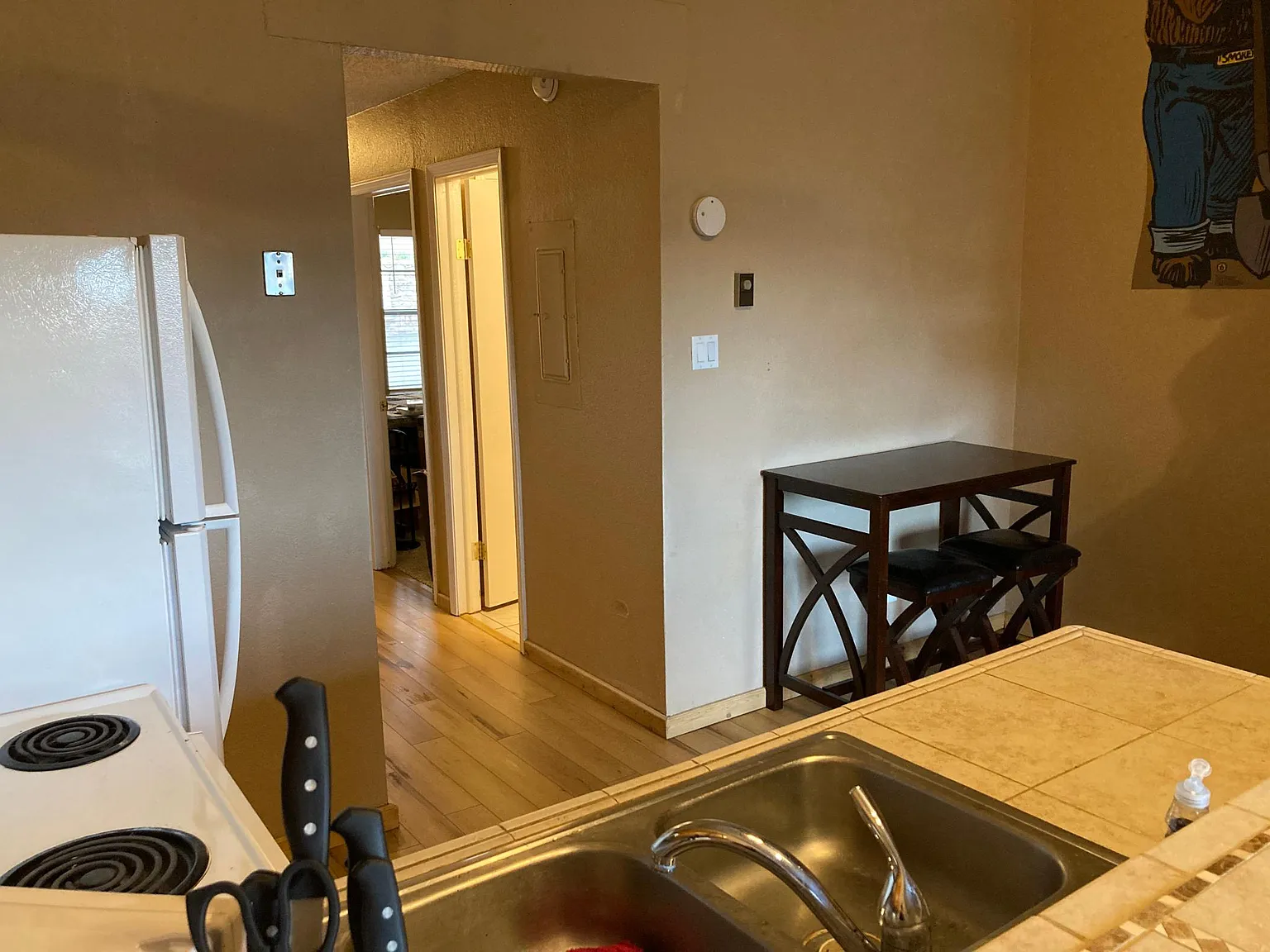 2 bed, 1.5 bath, 760 sqft, $1,500 — Photo 3