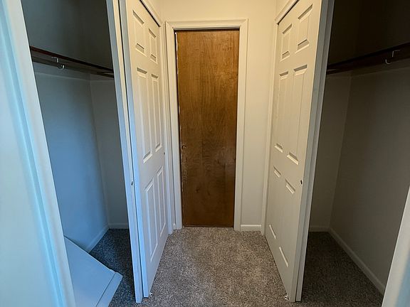 5th image of 6236 Birch Row Dr #1