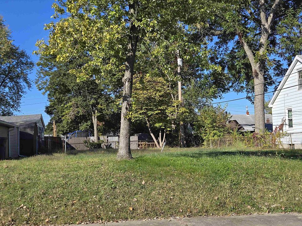 2nd image of 2508 N Evans Ave