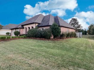 902 Sea Turtle Cv, Brandon, MS 39047