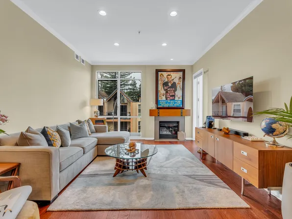 1655 N California Blvd, Walnut Creek, CA