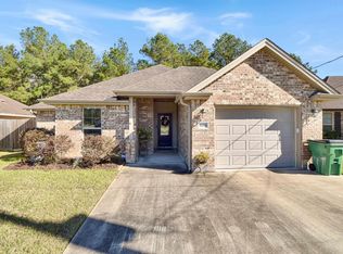 5260 Springwood Loop, Lumberton, TX 77657
