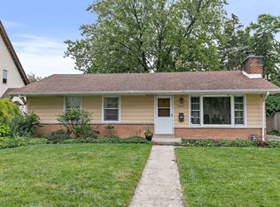 1027 Central Ave, Deerfield, IL 60015