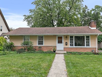 1027 Central Ave, Deerfield, IL, 60015