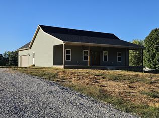 46 Welcome Rd, Morgantown, KY 42261