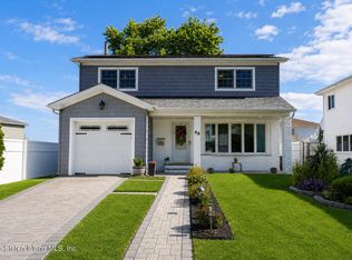 55 Devens St, Staten Island, NY 10314