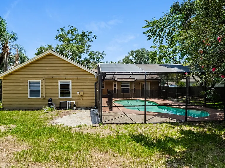 5010 Lighterwood Ct — Photo 16