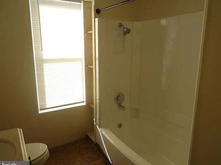 216 E Penn Ave #B — Photo 9