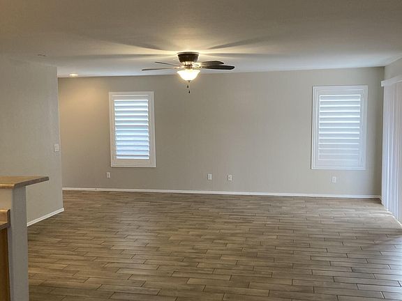 2nd image of 43624 W Bedford Drive