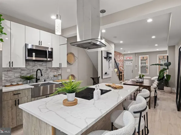 1416 N Dover St, Philadelphia, PA 19121