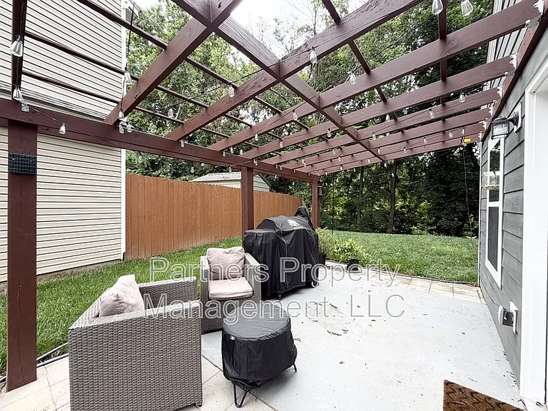 5003 Bonita Pl — Photo 11