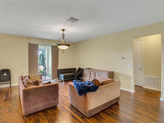 4th image of 3660 Madbury Cir