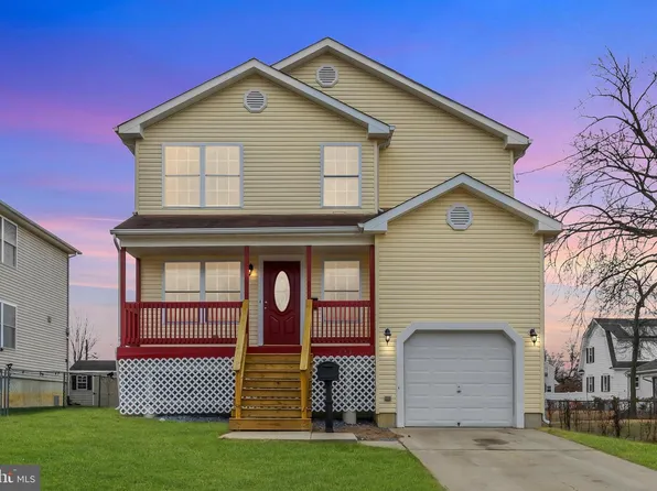 723 Woodland Ave, Burlington, NJ 08016