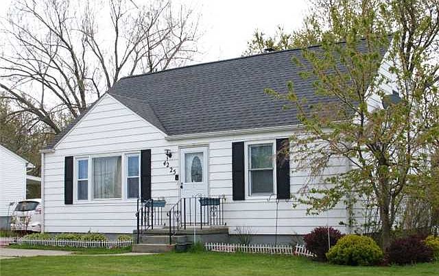 1st image of 4225 Sheridan Dr